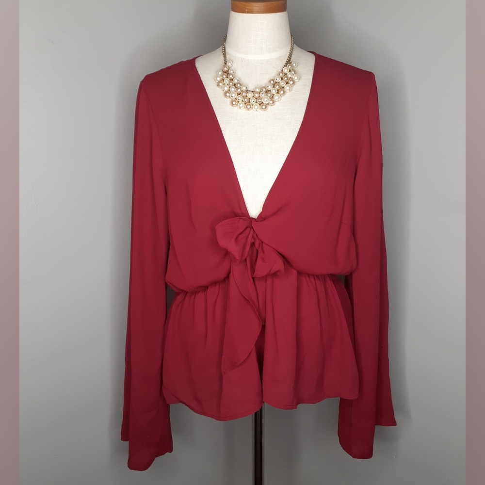⭐️2/$30 Bundle Deal Forever 21 Red Deep V Blouse Tie Front